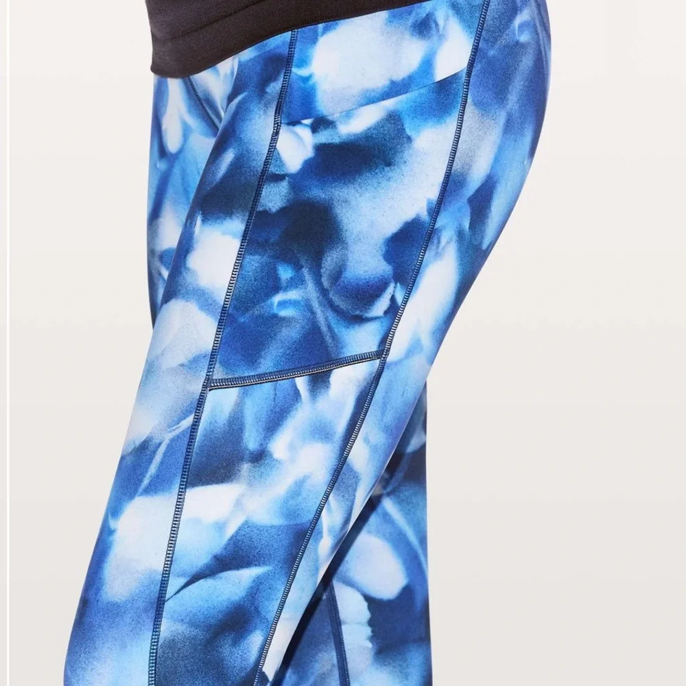 Lululemon Speed Up Tight *Full-On Luxtreme 28